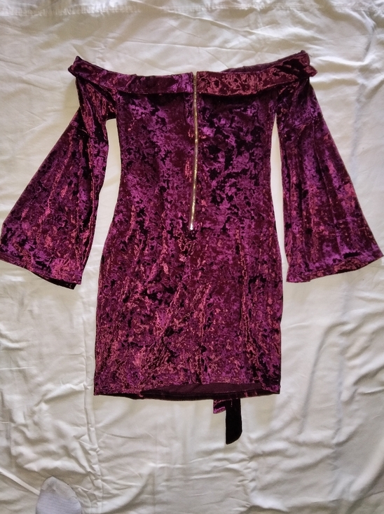 essue Crushed Velvet Mini Dress in Plum - Picture 2 of 3